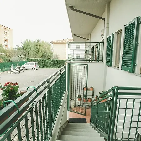 Grifagni Apartment